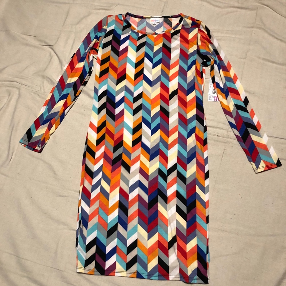 NWT M Debbie Lularoe
